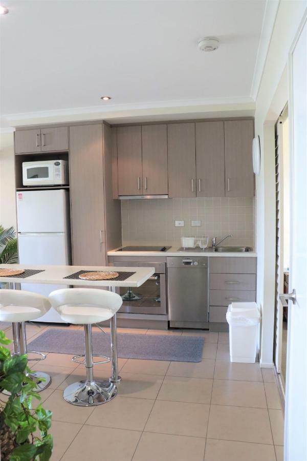 Watersons At Airlie Central Apartments Airlie Beach Eksteriør bilde